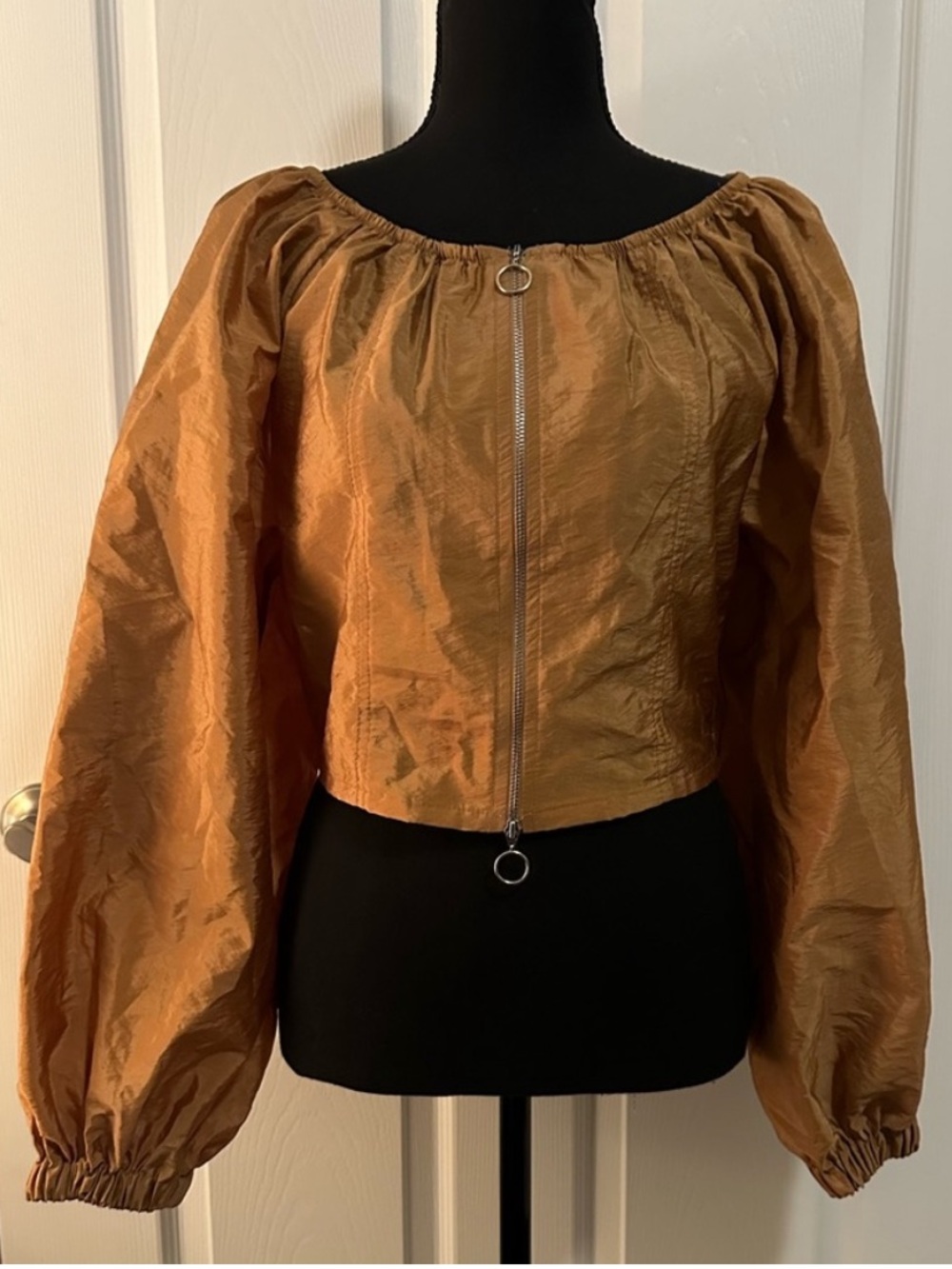 Topshop Sz 6 Copper Gold Zip-Front Balloon Long Sleeve Crop Top Off/On Shoulder